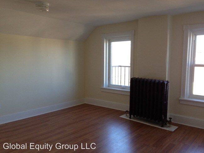 Foto del edificio - 60-62 Division St