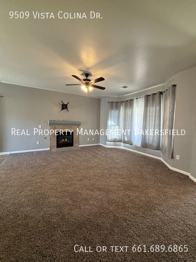 Foto del edificio - 9509 Vista Colina Dr