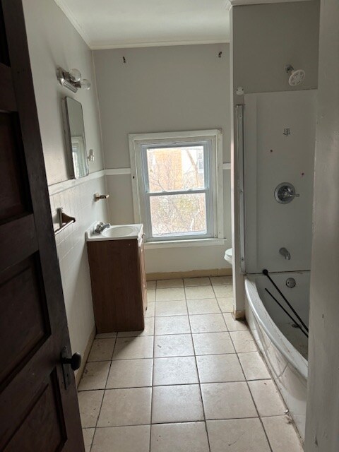 Building Photo - 1224 Niagara St