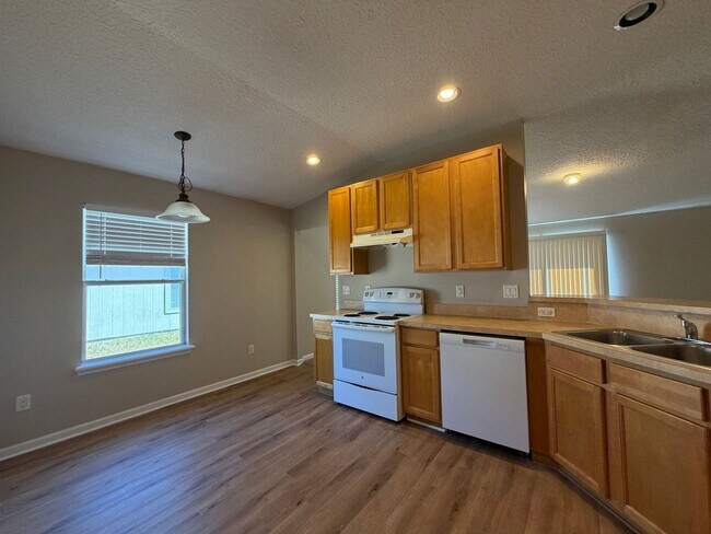 Foto del edificio - Three Bedroom in Cannons Point @ Oakleaf