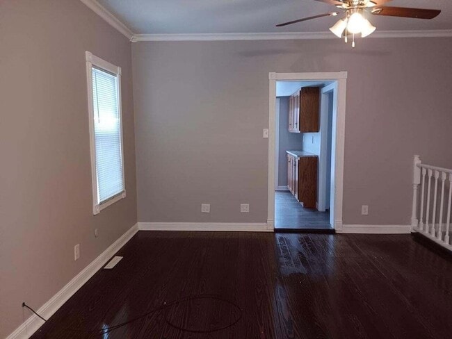 Building Photo - 4717 Willow Dr