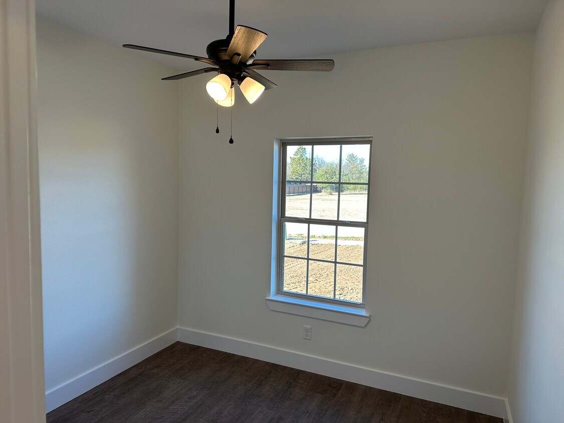 Parkview Apartments - Parkview Apartments