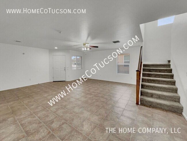 Building Photo - 1108 W Calle Del Libro Dorado