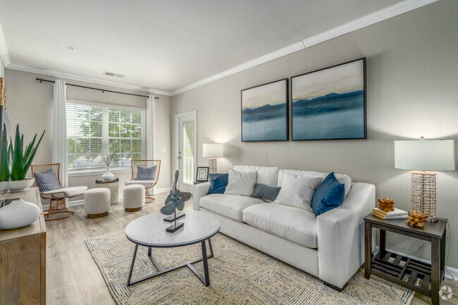 Interior Photo - Elements at Rock Hill