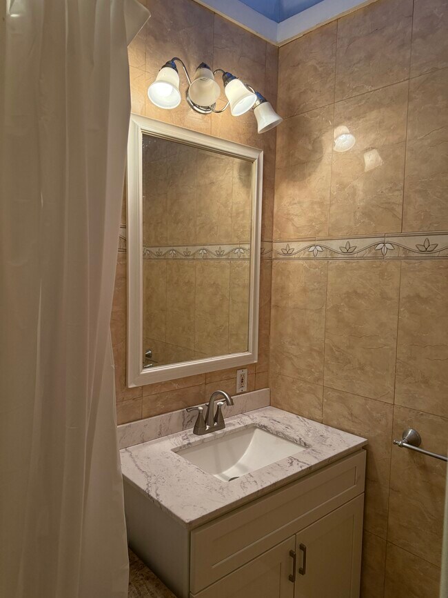 Foto del edificio - 7425 65th St