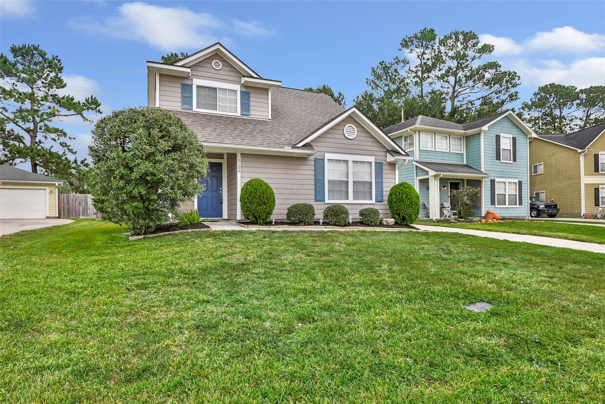 Foto principal - 19106 Spruce Bough Ln