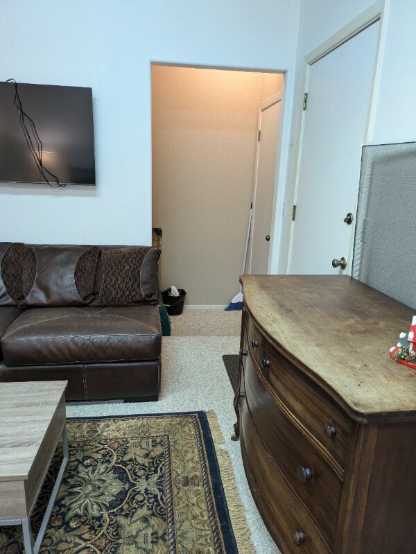 Foto del edificio - 12767 Oak Glen Dr