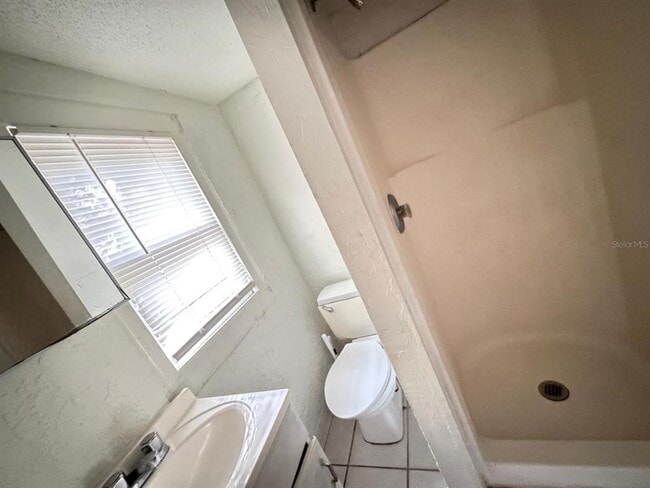 Foto del edificio - 728 Columbia St