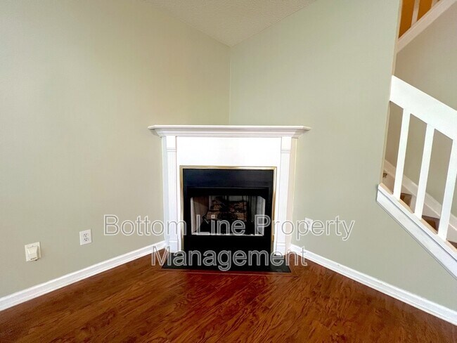 Photo - 13656 Meade Glen Ct Townhome