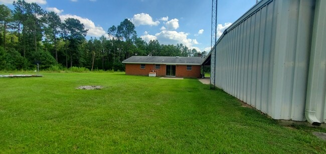 Foto del edificio - 2578 Fords Creek Rd
