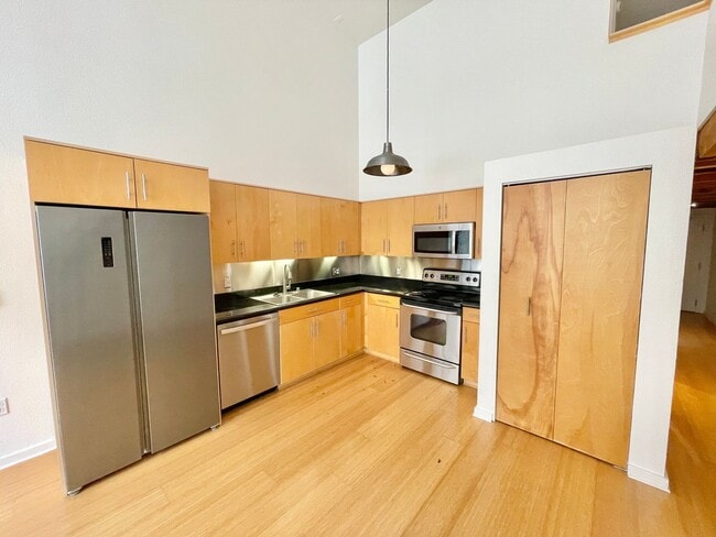 Photo - 175 Bluxome Street, #107 Apartment