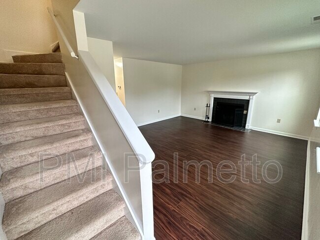 Foto del edificio - 1251 Hulon Cir