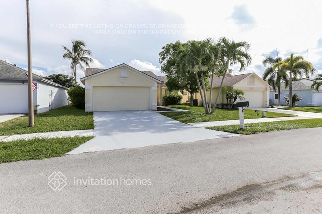 Building Photo - 5040 Foxhall Dr N