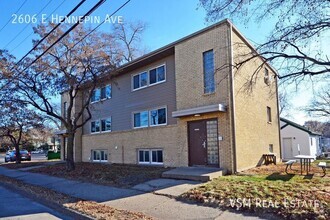 Building Photo - 2606 E Hennepin Ave