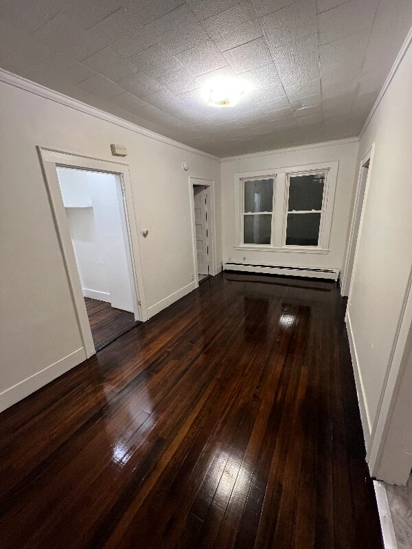 Building Photo - 170 Elm St