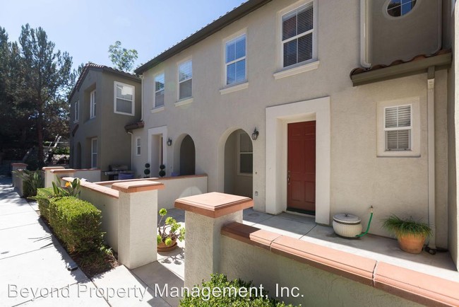 Building Photo - 7885 Via Montebello