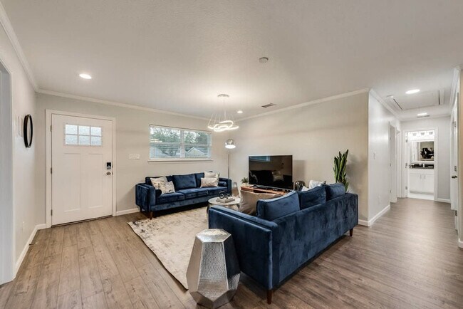 Foto del edificio - 1203 Andrews St