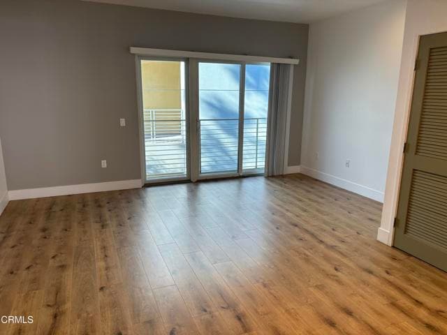 Building Photo - 239 S Marengo Ave