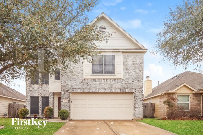 Foto principal - 7223 Foxcrest Ln