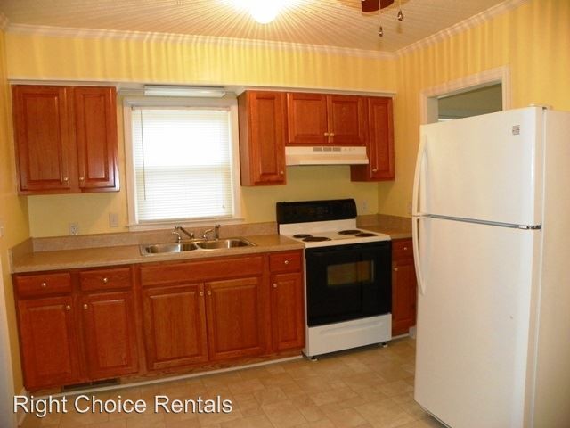 Foto del edificio - 2 br, 1 bath House - 501 Roxie Avenue
