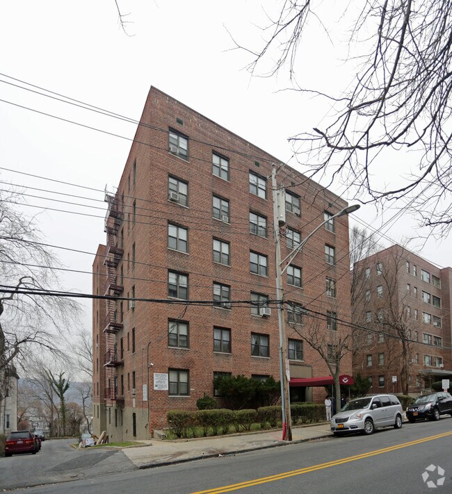 237 N Broadway, Yonkers, NY 10701 Apartments in Yonkers, NY