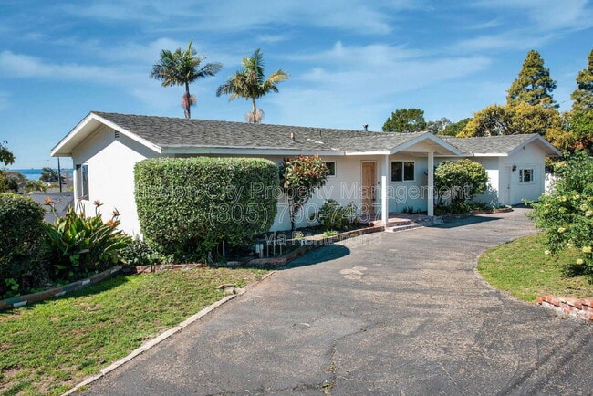 Building Photo - 5533 Callejon Dr