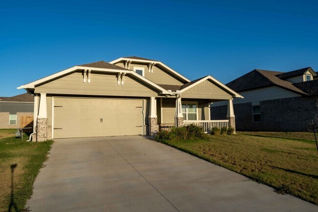 Foto del edificio - BRAND new and RARE - 4 Bedroom Owasso home