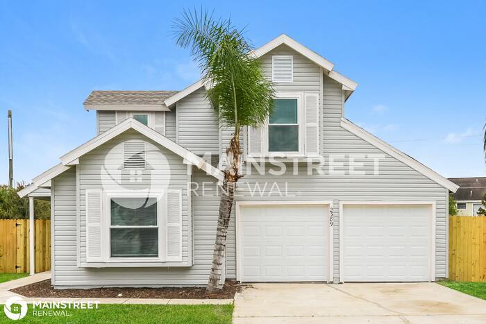Primary Photo - 2389 CARRIAGE RUN RD, KISSIMMEE, FL 34741