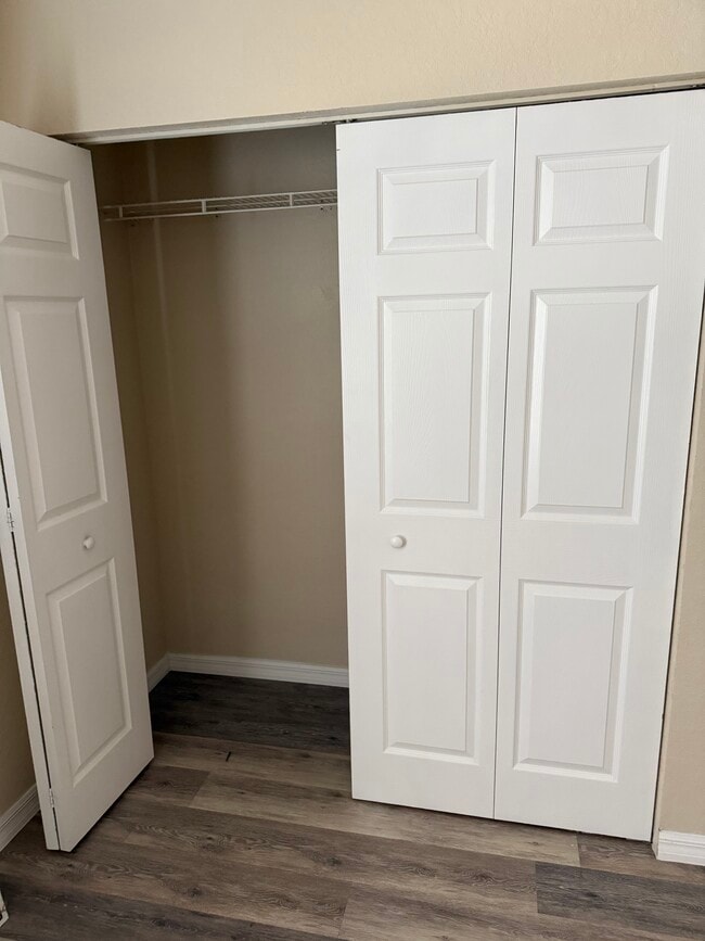 Building Photo - 149A Plain View Dr