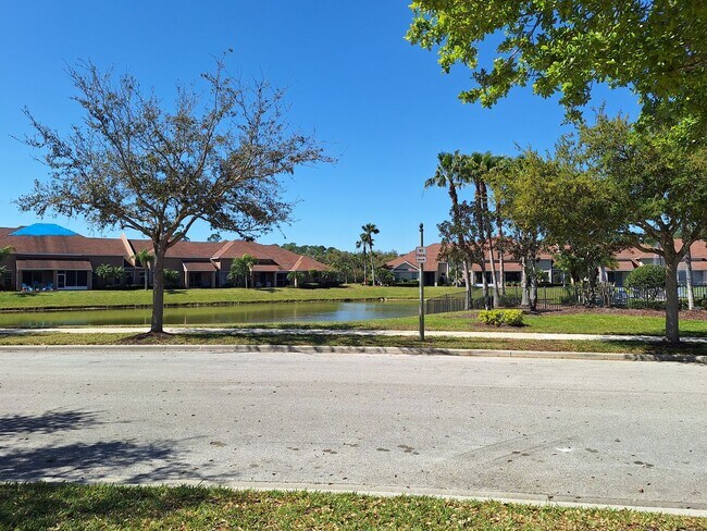 Foto del edificio - Welcome to Parkside Townhomes!