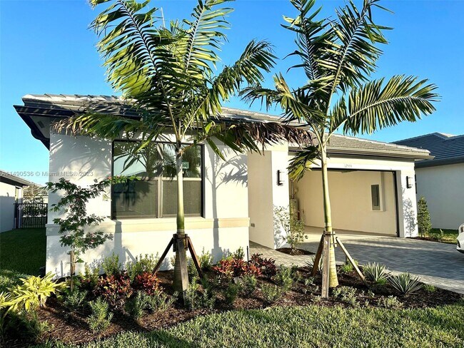 Foto del edificio - 12555 SW Grn Crk Dr