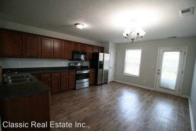 Building Photo - 3 br, 2 bath House - 1752 Millbank Road