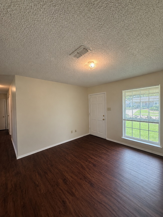 Building Photo - Rental Property in Bossier City