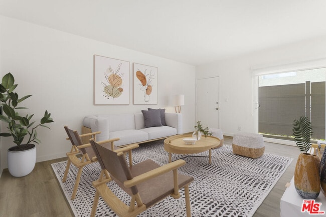 Building Photo - 1433 Brockton Ave