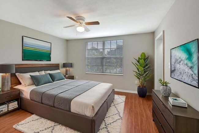 Building Photo - 15155 Michelangelo Blvd