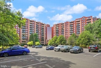 Building Photo - 2230 George C Marshall Dr
