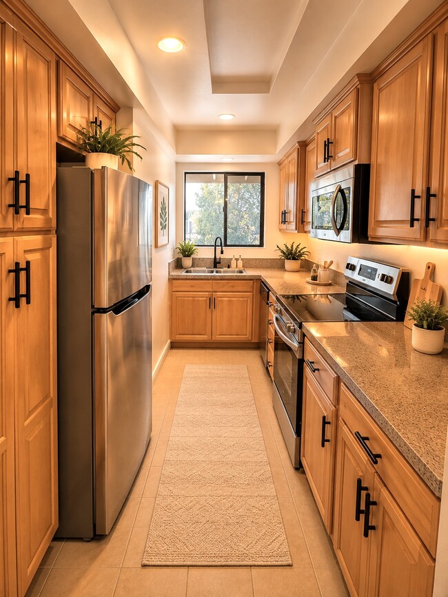 Building Photo - 3200 S Litzler Dr