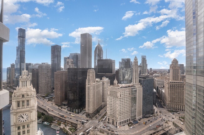 Building Photo - 405 N Wabash Ave