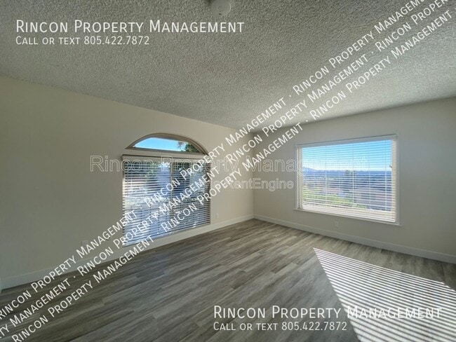 Building Photo - 555 Skyline Rd