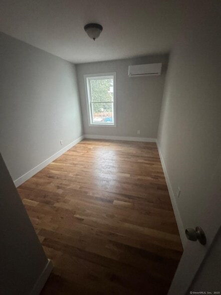 Foto principal - 980 Hancock Ave