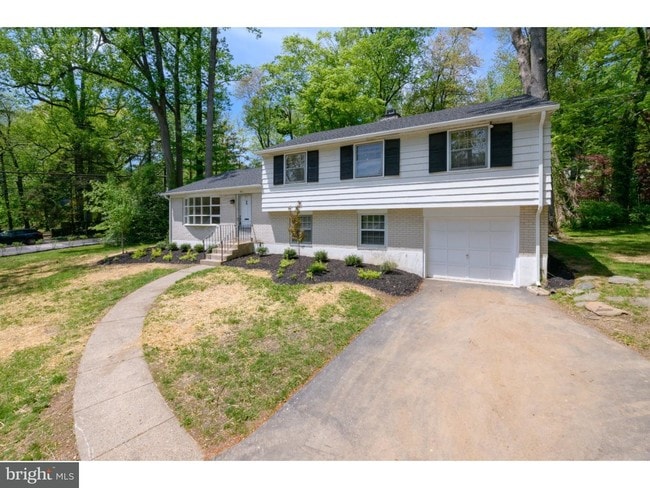 Building Photo - 601 Eagle Rd