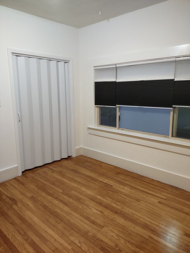 Foto del edificio - 16 Frances St