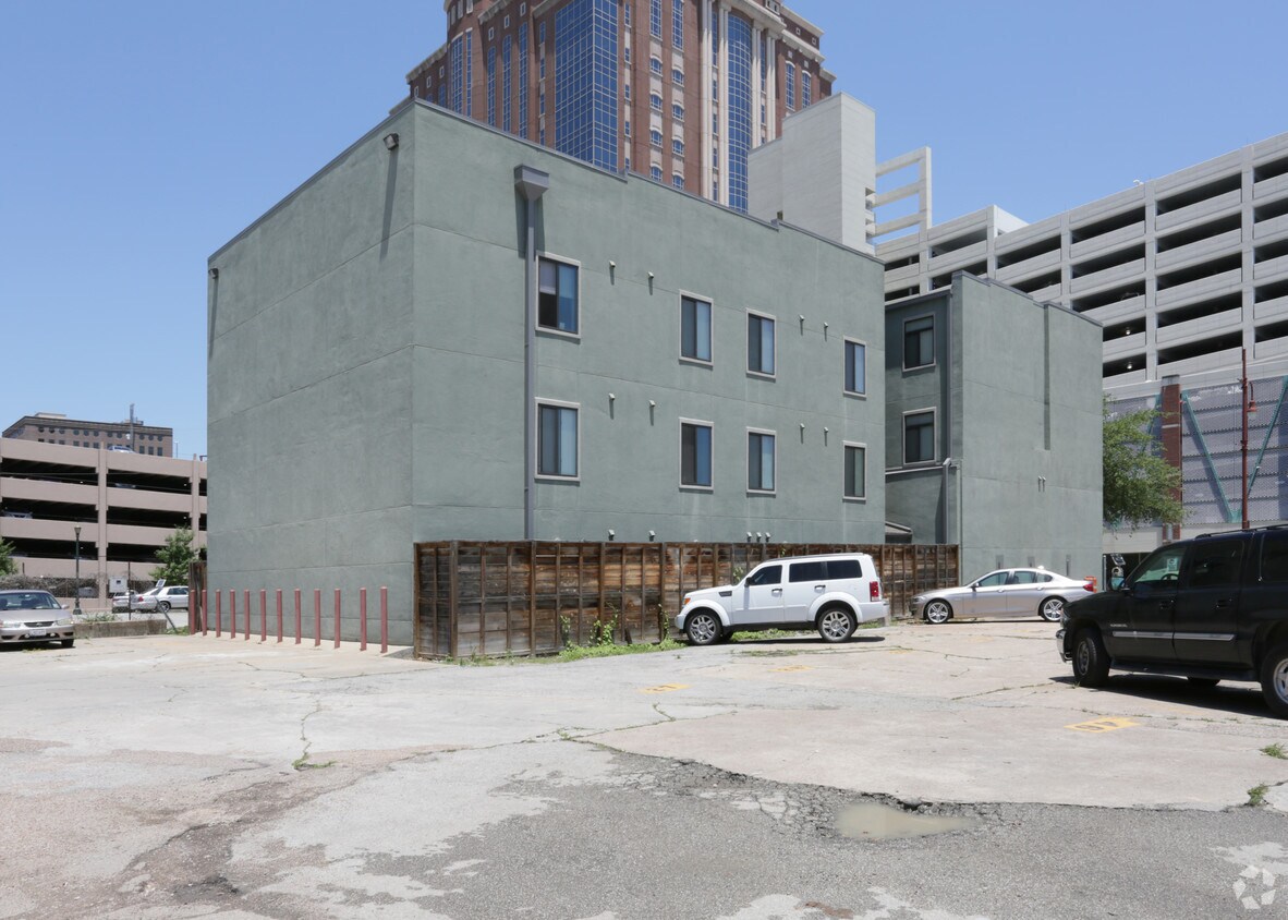 Foto del edificio - New Hope Housing