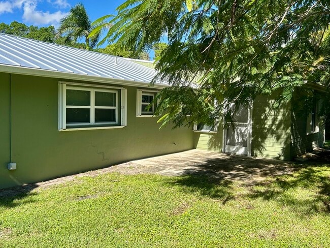 Foto del edificio - 2095 NW Fork Rd