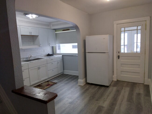 Foto del edificio - 961 87th Ave W