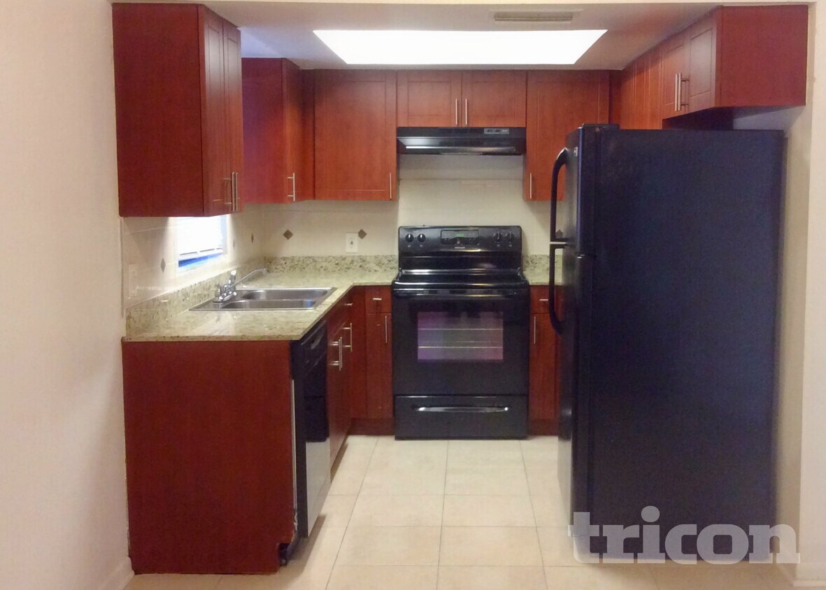 Foto del edificio - 9304 N Elmer St