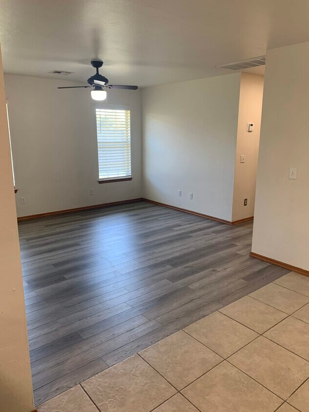 Foto del edificio - 1008 Aspen Ct