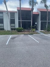 Building Photo - 3223 S Beneva Rd