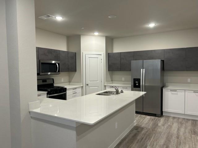 Building Photo - 1333 Pebblebrook Dr