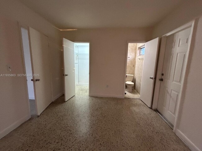 Foto del edificio - 3009 NW 22nd Ct